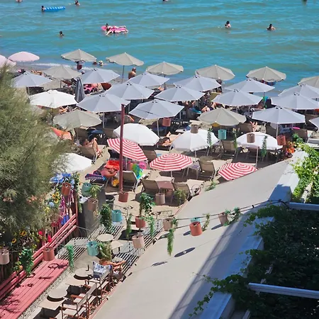 Just On The Apartamento