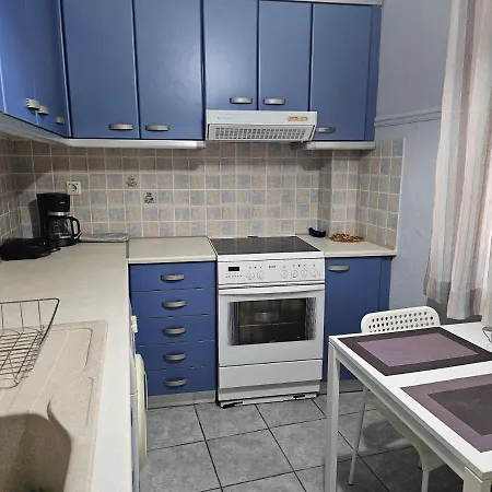 Just On The * Paralía