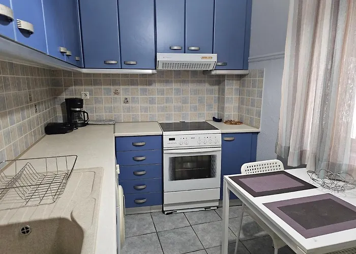 Just On The * Paralía