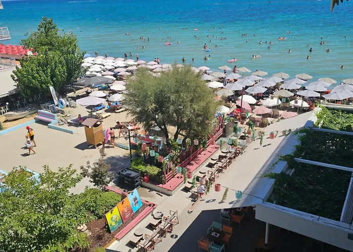 Lejlighed Just On The *