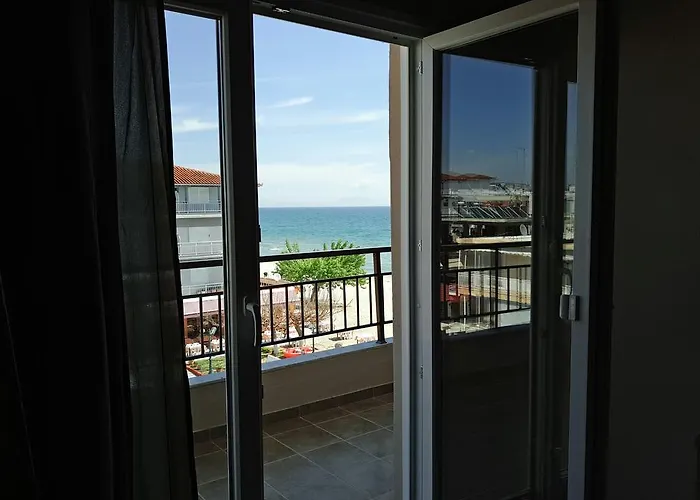 Apartment Studio Just On The Beach Paralia Katerinis